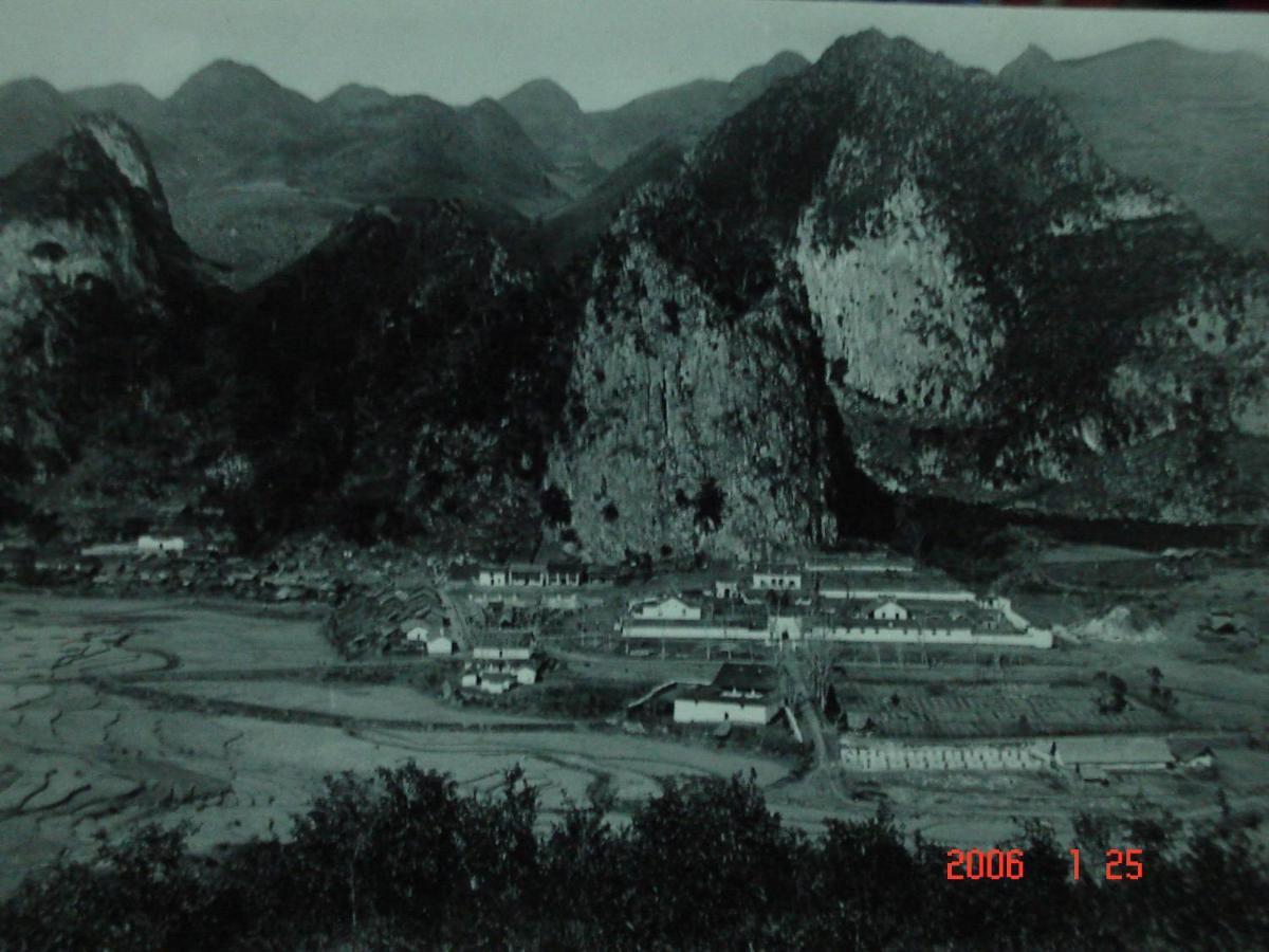 Nha Nghi T&T Hotell Dong Van  Exteriör bild
