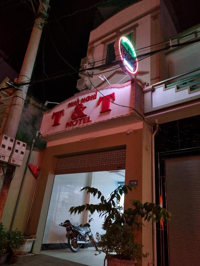 Nha Nghi T&T Hotell Dong Van  Exteriör bild